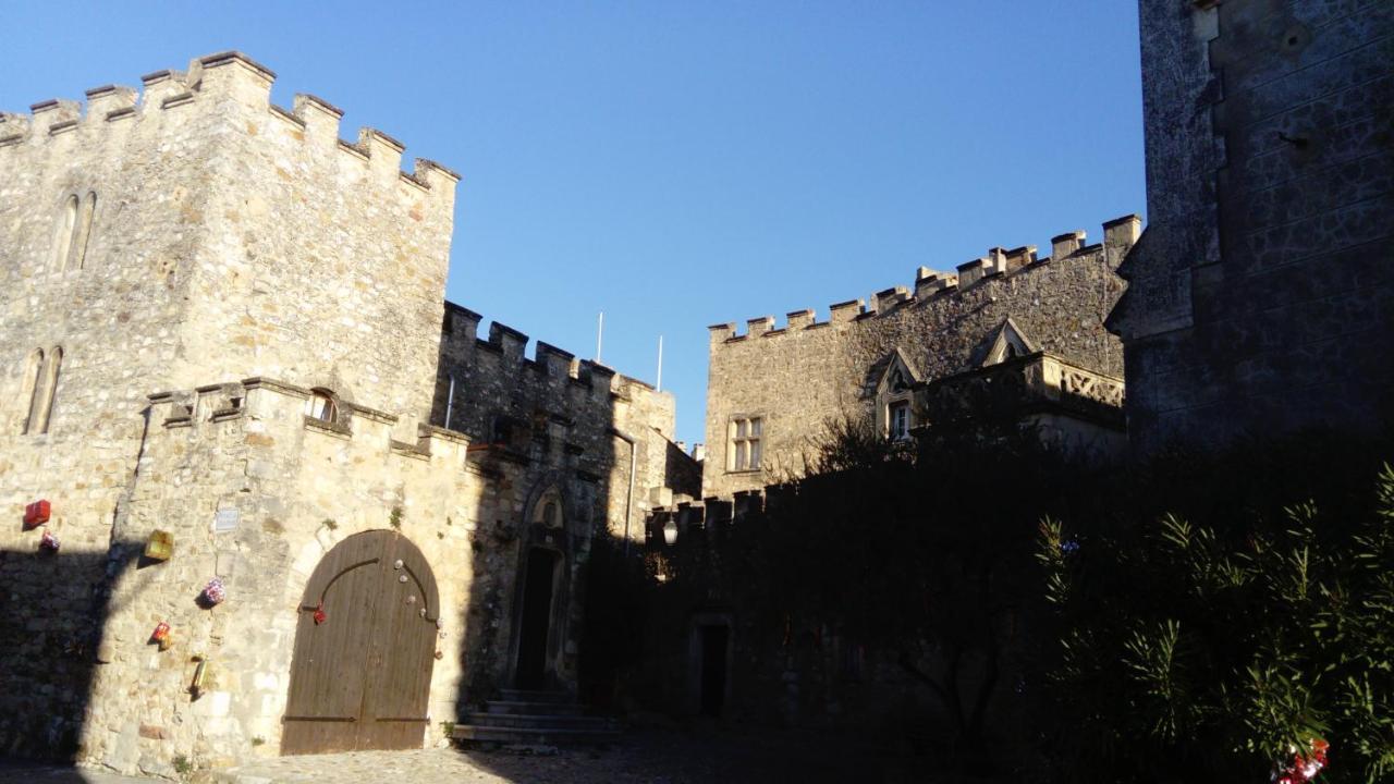 L'Oustau Bonur Acomodação com café da manhã Bourg-Saint-Andéol Exterior foto